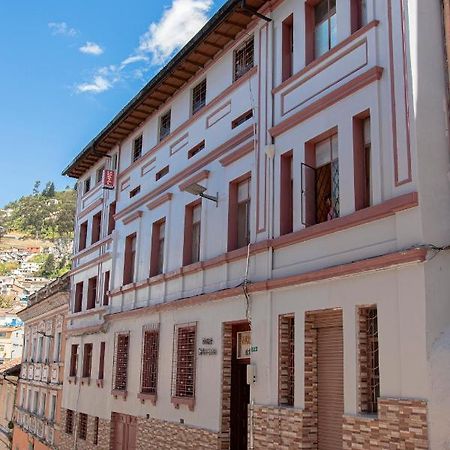Hostal Carlos Luis Quito Exteriör bild