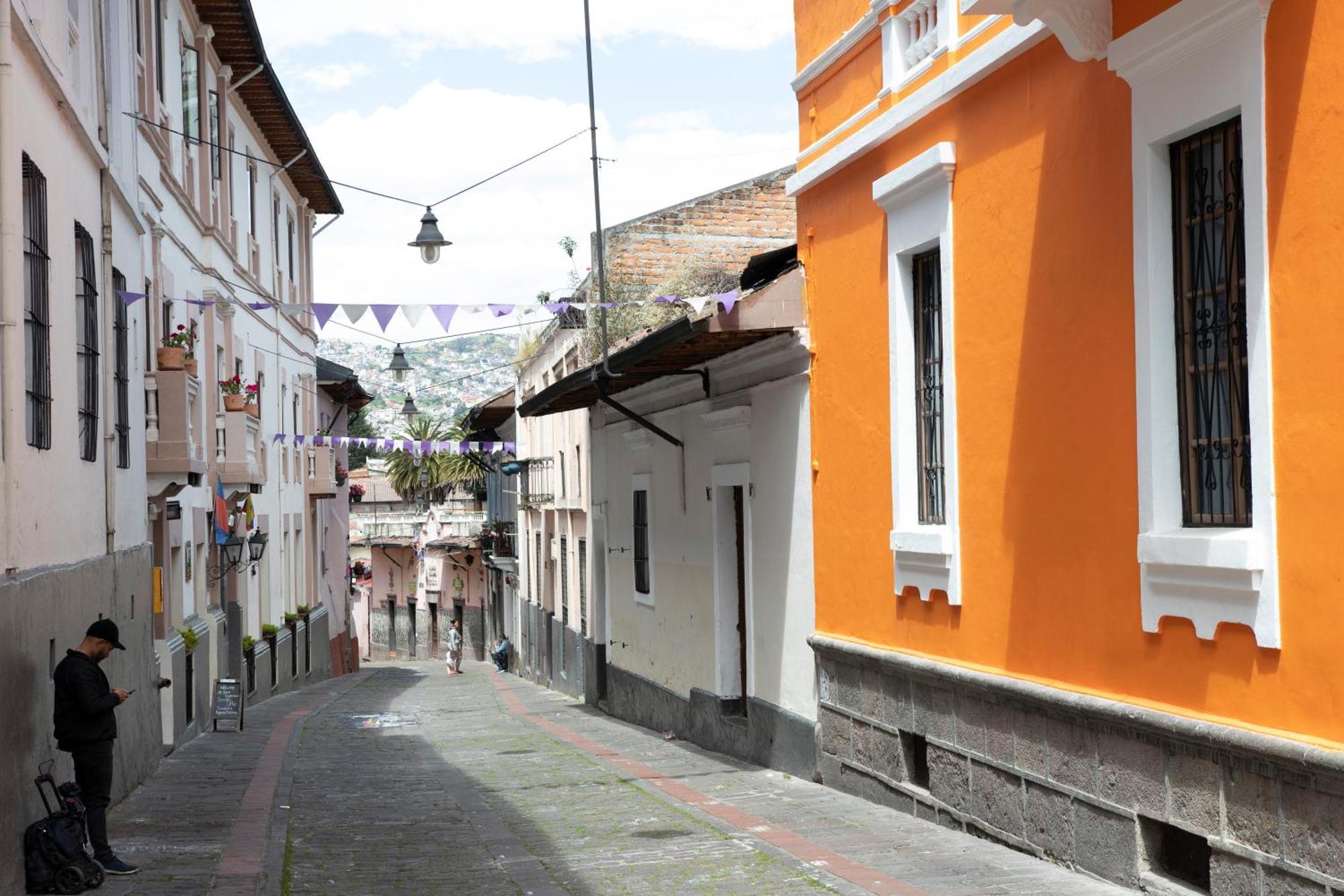 Hostal Carlos Luis Quito Exteriör bild